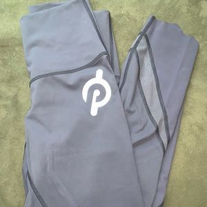 Wunderunder size 8 Lululemon